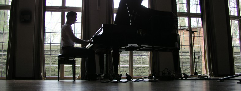 PIANORECITAL FRANS DOUWE SLOT IN DOOPSGEZINDE KERK Frans Douwe Slot