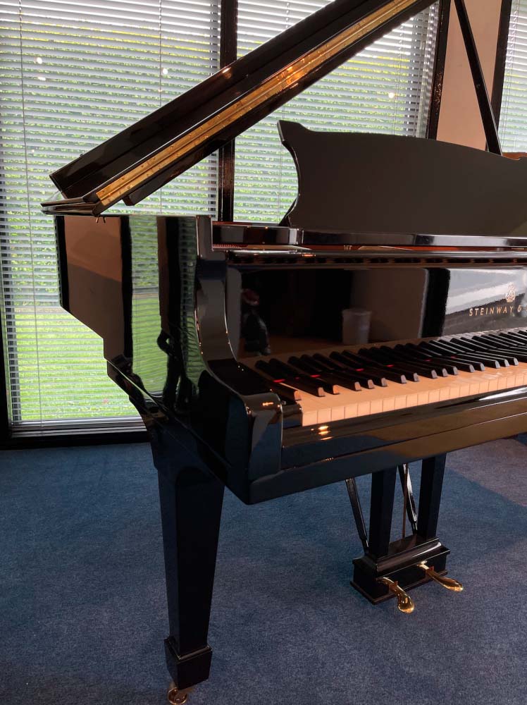 mobach-piano-vleugel-steinway-sons-s-1970-7